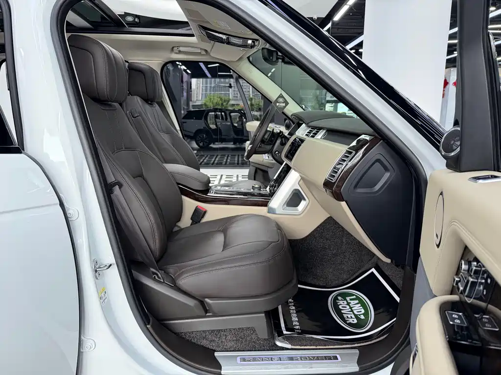 Land Rover Range Rover 2021 — фото 22