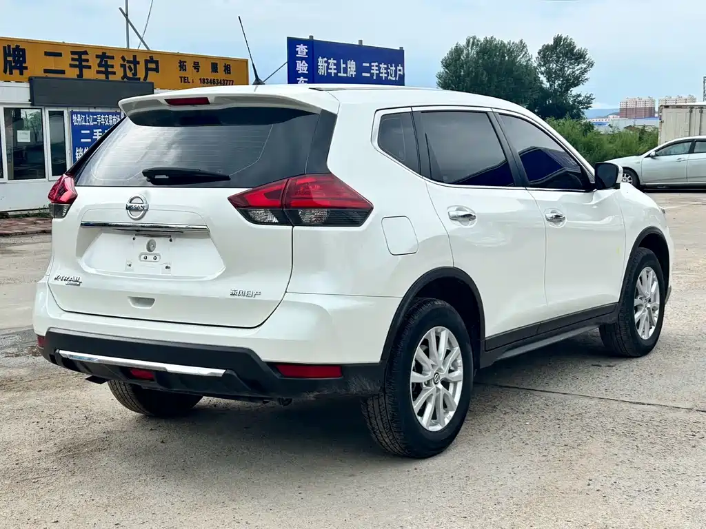 Nissan X-Trail 2023 — фото 17