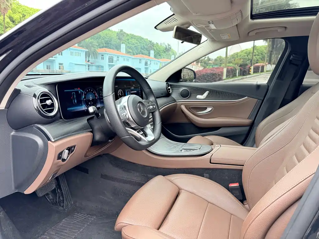 Mercedes-Benz E-Class 2019 — фото 7