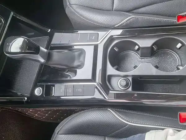 Volkswagen Passat 2024