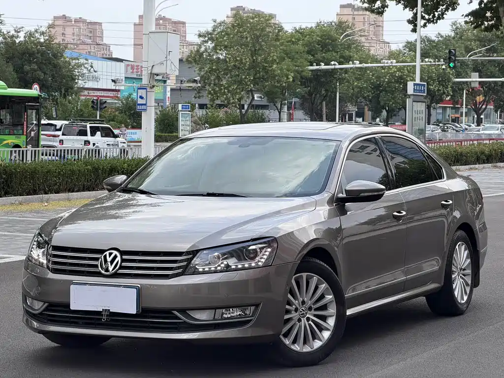 Volkswagen Passat 2013