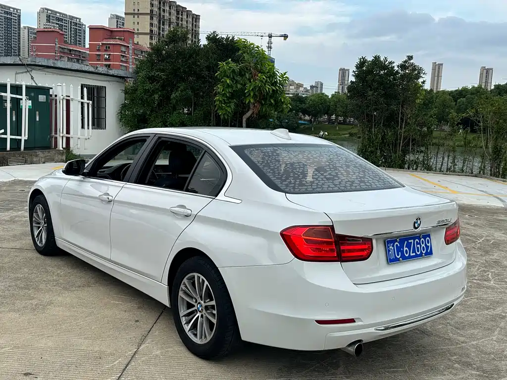 BMW 3 Series 2013