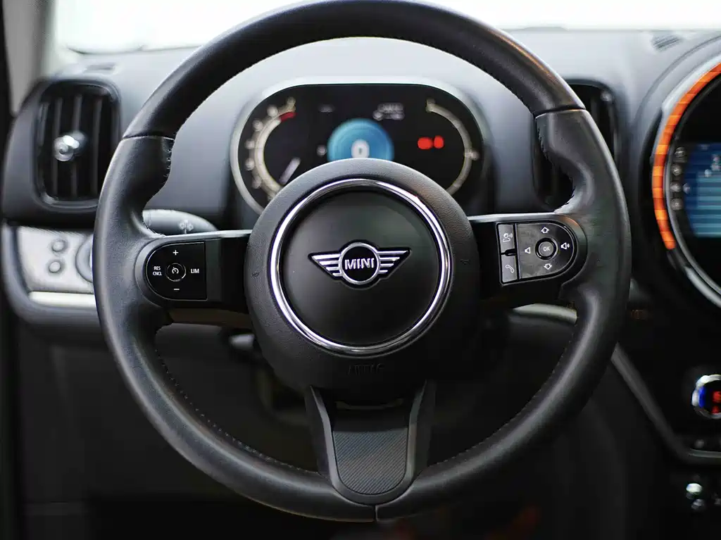 MINI Countryman 2023 — фото 13