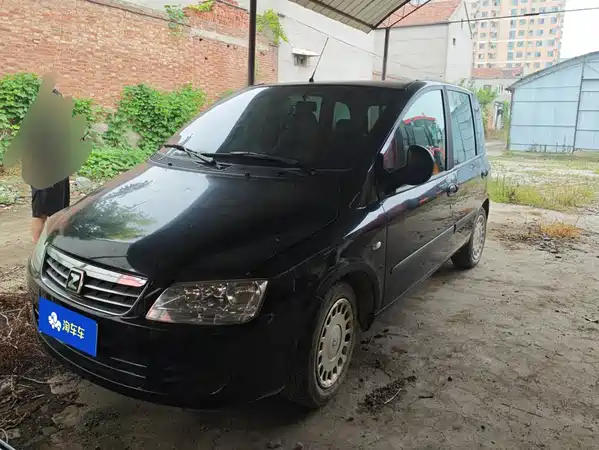 Zotye Zotye M300 2015