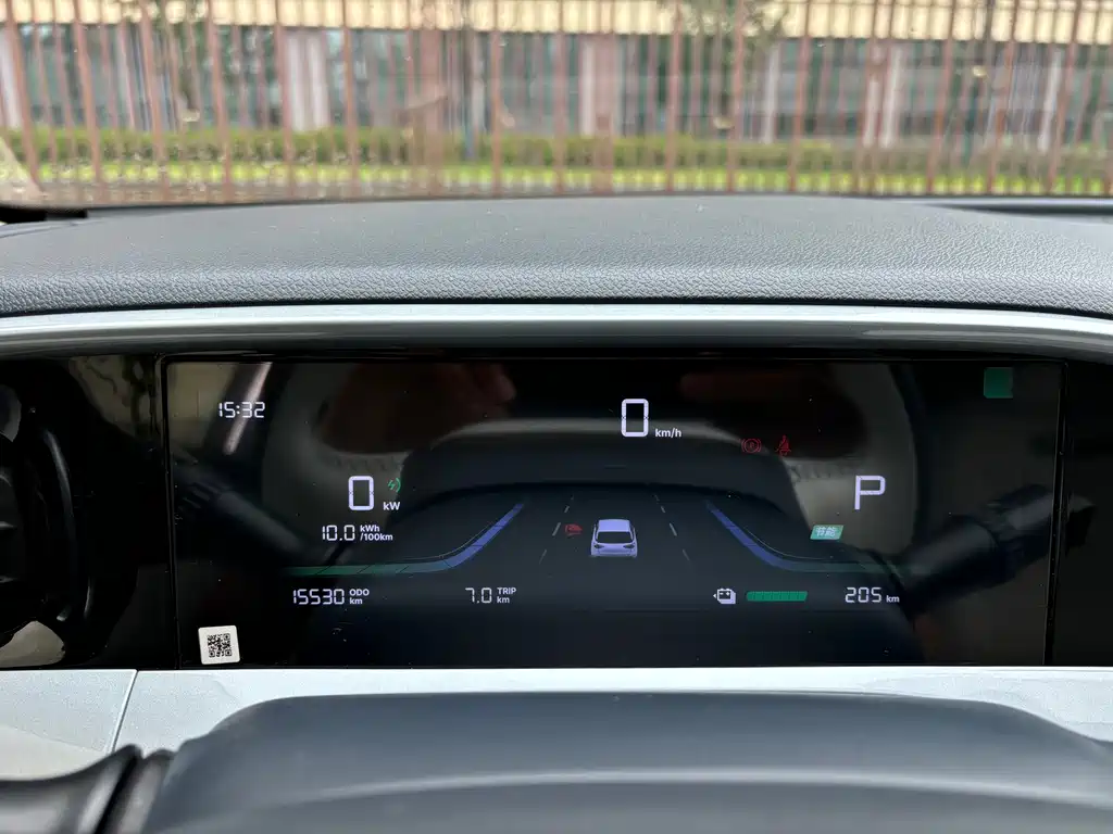 Geely Galaxy Starwish 2025 — фото 11