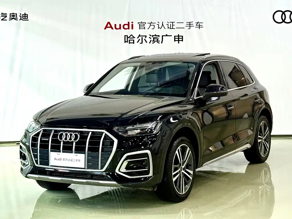 Audi Q5L 2022 — фото 1
