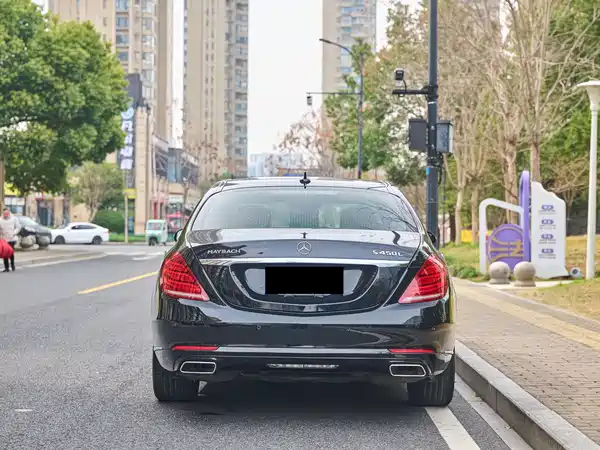 Mercedes-Benz S-Class 2014