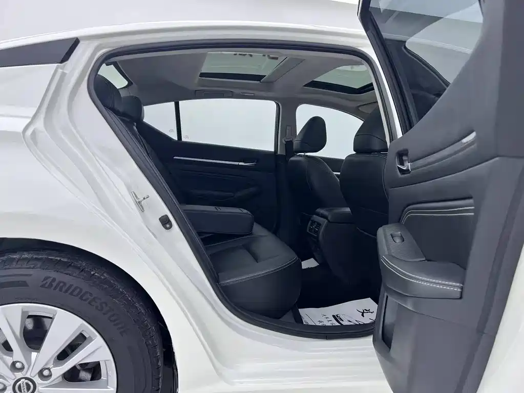 Nissan Teana 2020 — фото 10