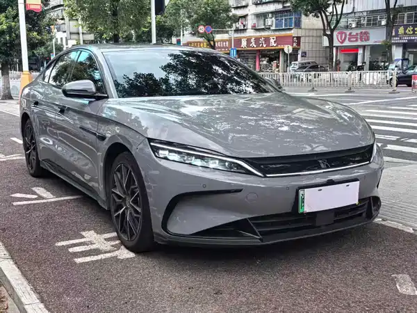 BYD Han 2025
