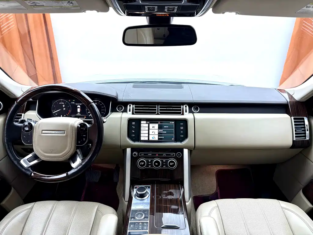 Land Rover Range Rover 2015 — фото 9