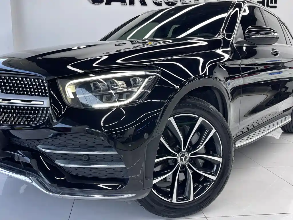 Mercedes-Benz GLC 2020 — фото 23