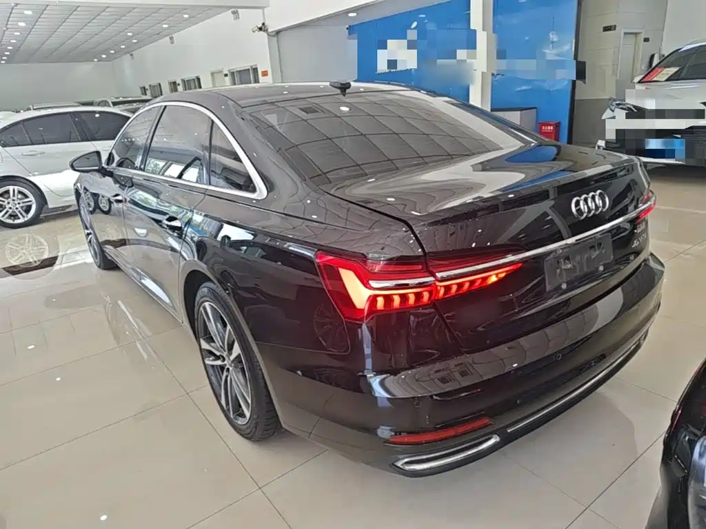 Audi A6L 2020