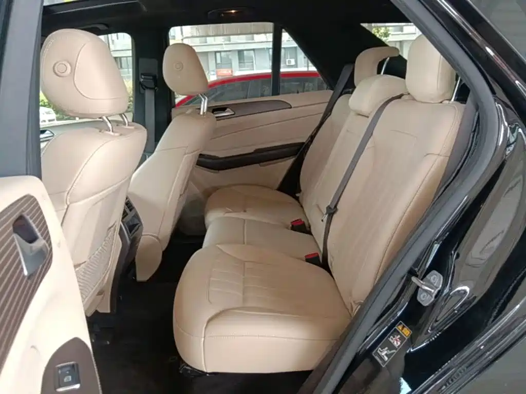 Mercedes-Benz GLE 2018 — фото 17