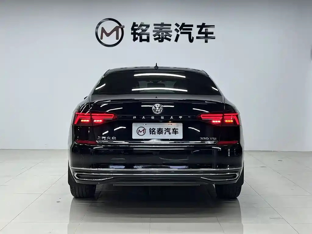 Volkswagen Passat 2019 — фото 8