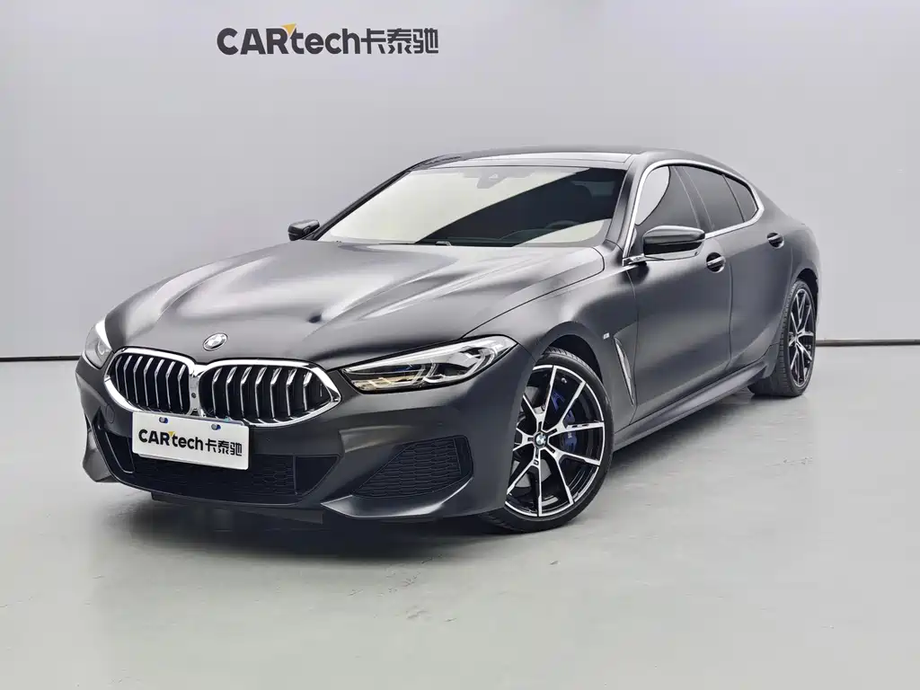 BMW 8 Series 2021 — фото 1