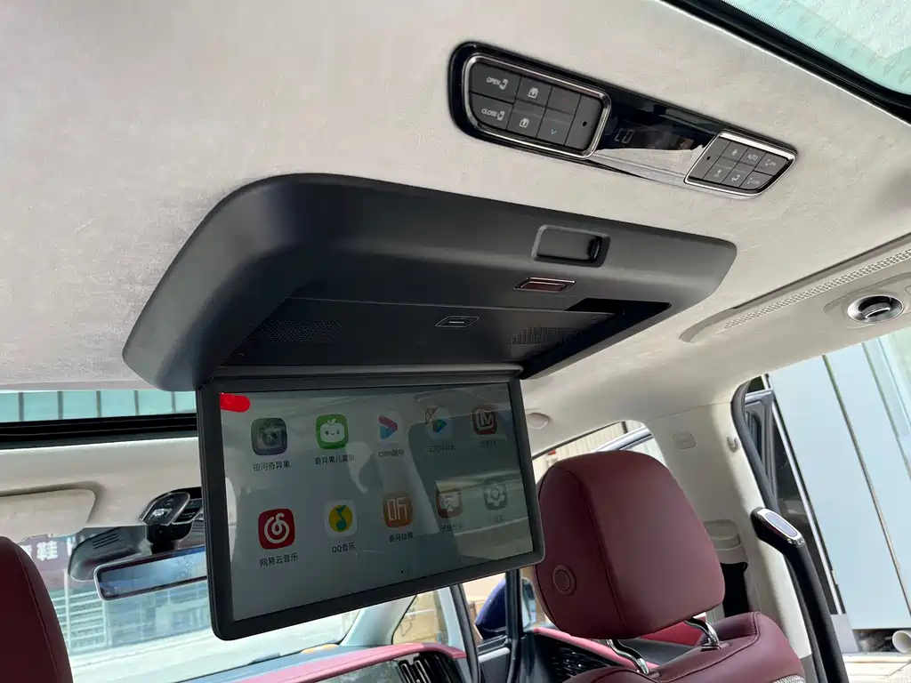 GAC Motor Trumpchi E9 2025 — фото 16