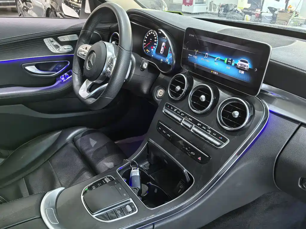 Mercedes-Benz C-Class 2021 — фото 13