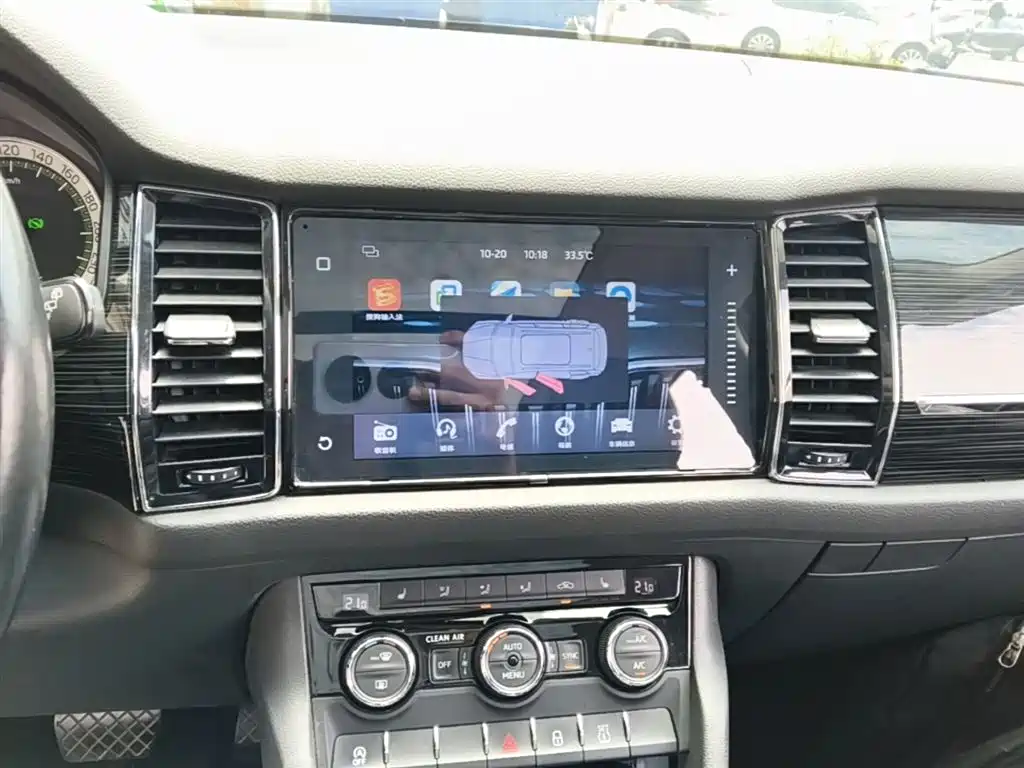 Skoda Kodiaq 2017 — фото 13