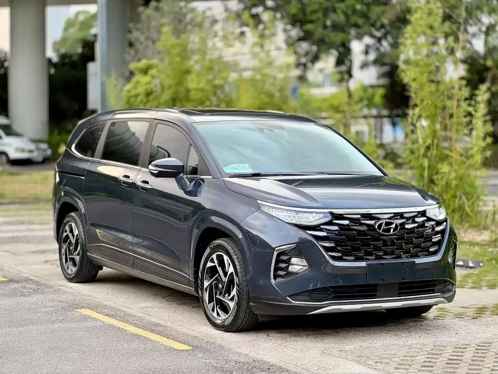 Hyundai Custo 2022 — фото 1
