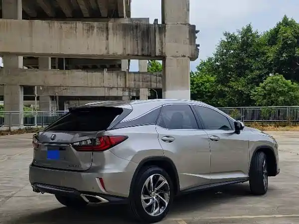 Lexus RX 2019