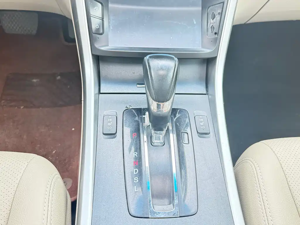 Honda Accord 2014 — фото 11