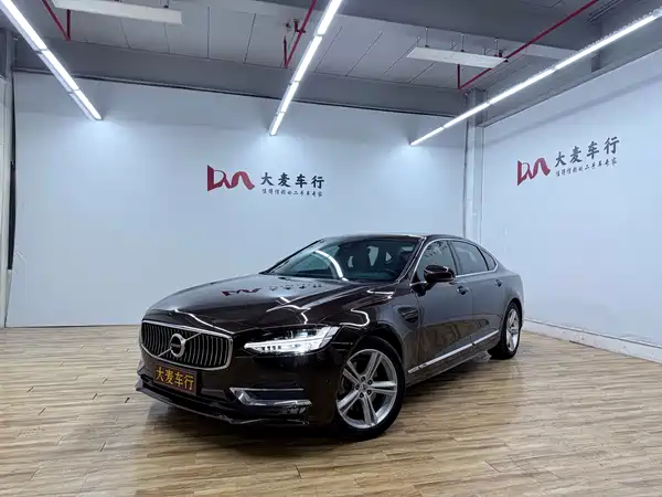 Volvo S90 2019