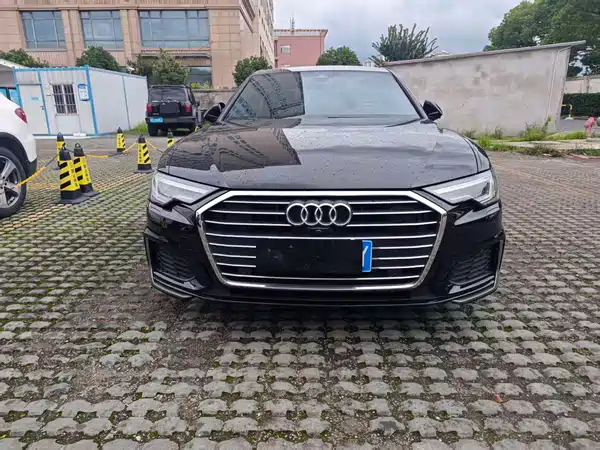 Audi A6L 2020
