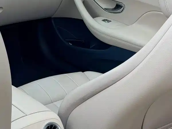 Mercedes-Benz E-Class 2020