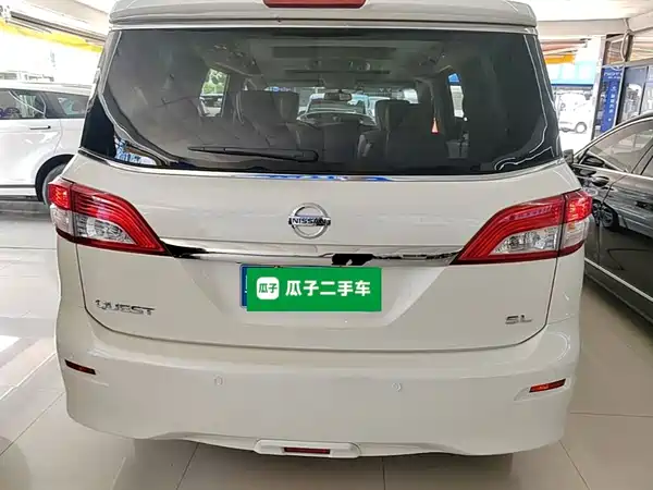 Nissan Quest 2017
