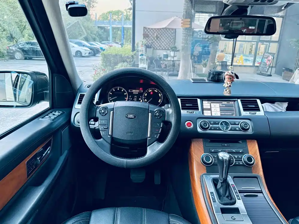Land Rover Range Rover Sport 2013 — фото 17