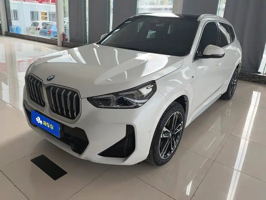 BMW X1 2024 — фото 1