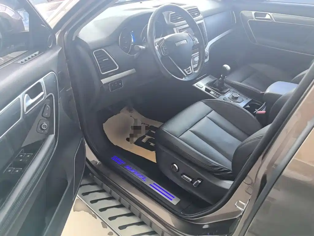 Haval H6 Coupe 2017 — фото 16
