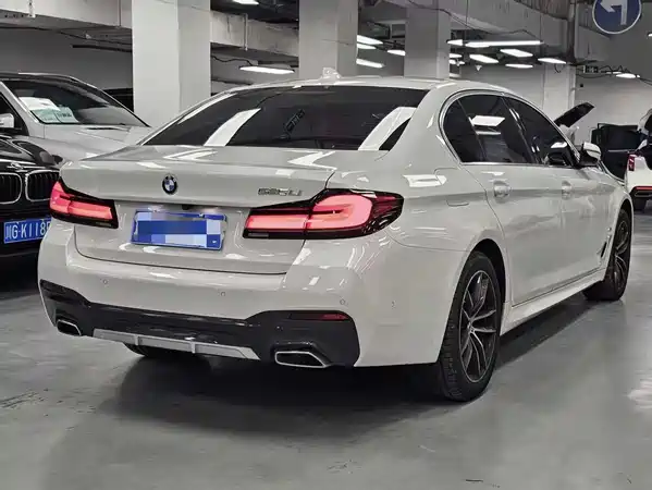 BMW 5 Series 2022