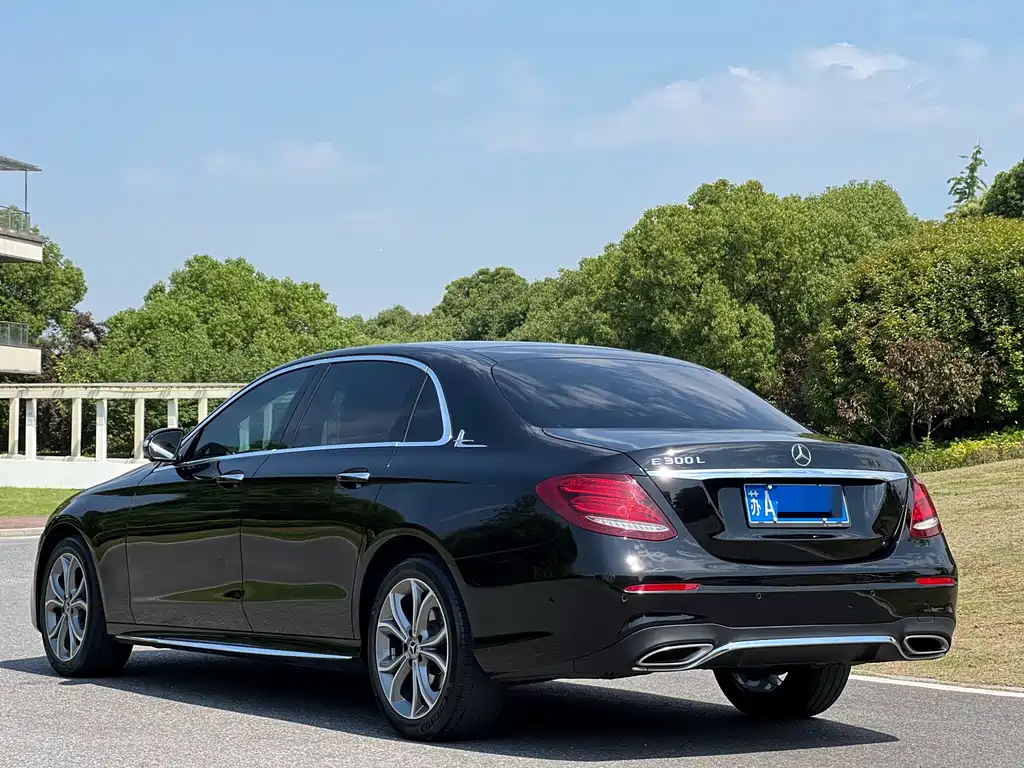 Mercedes-Benz E-Class 2020