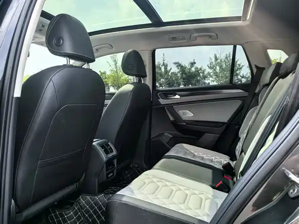 Volkswagen Tayron 2025