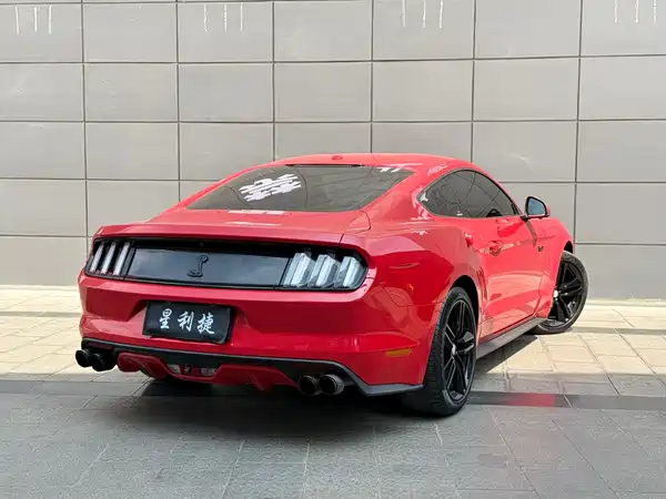 Ford Mustang 2015