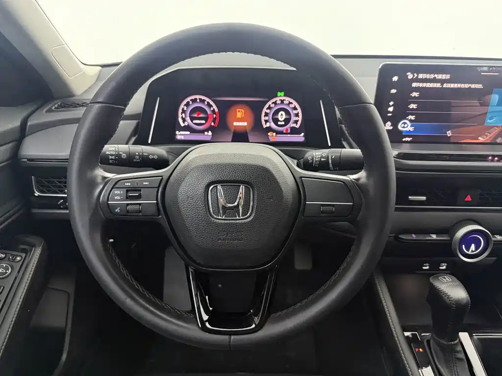 Honda Inspire 2023 — фото 10