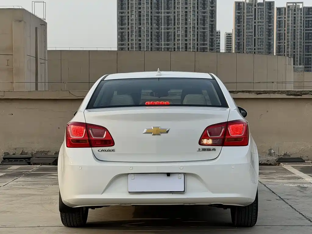 Chevrolet Cruze 2015 — фото 7