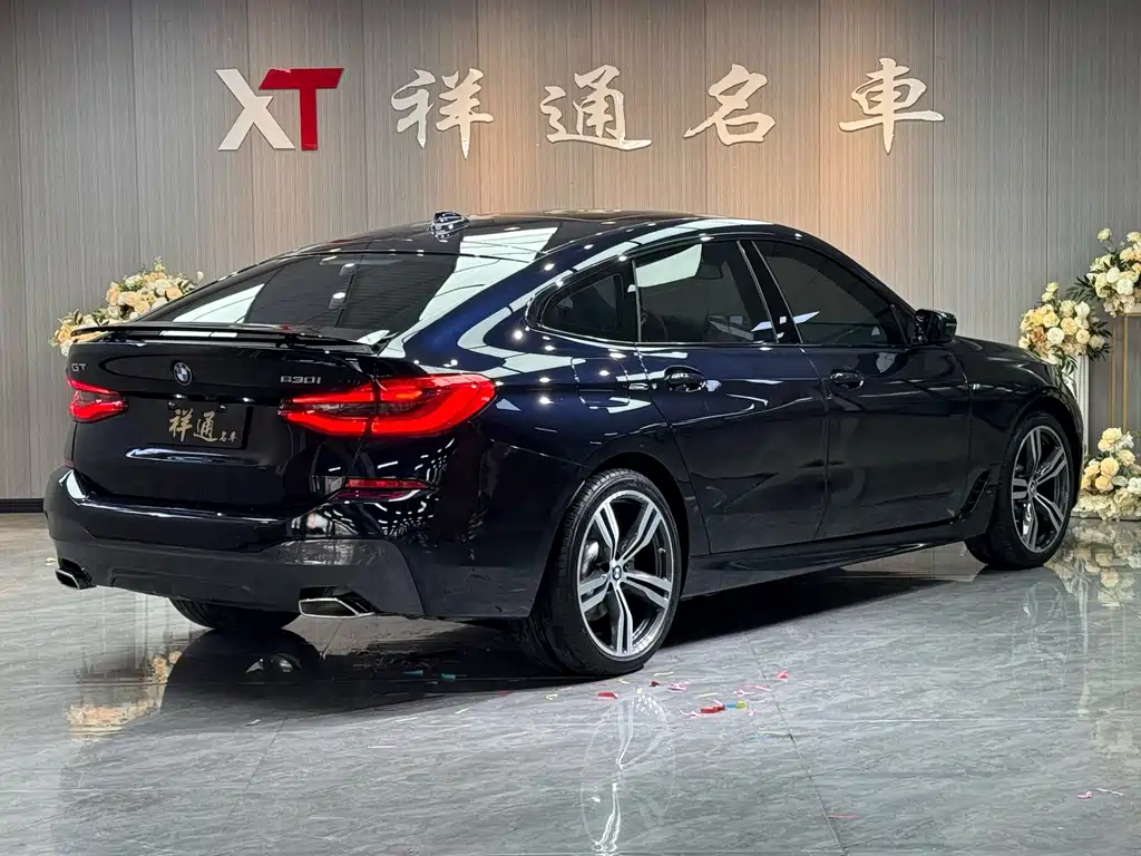BMW 6 Series GT 2024 — фото 10