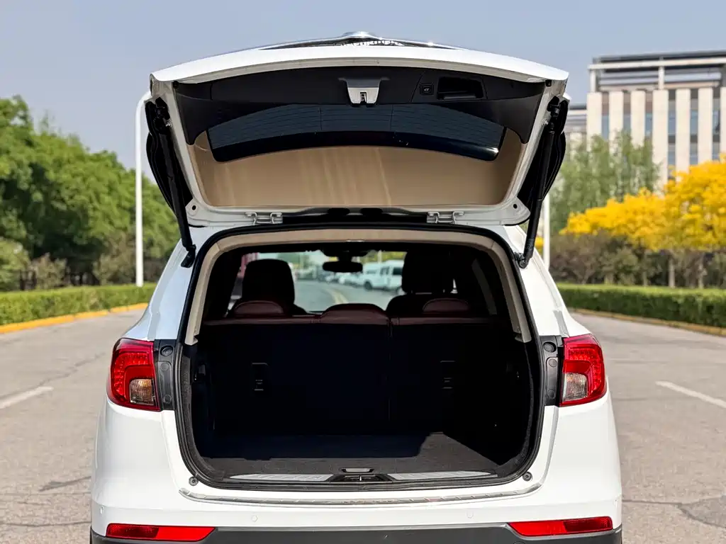 Buick Envision Plus 2017 — фото 24
