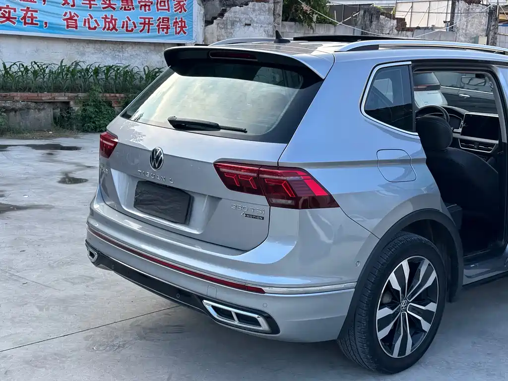 Volkswagen Tiguan L 2021 — фото 20