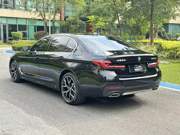 BMW 5 Series 2023
