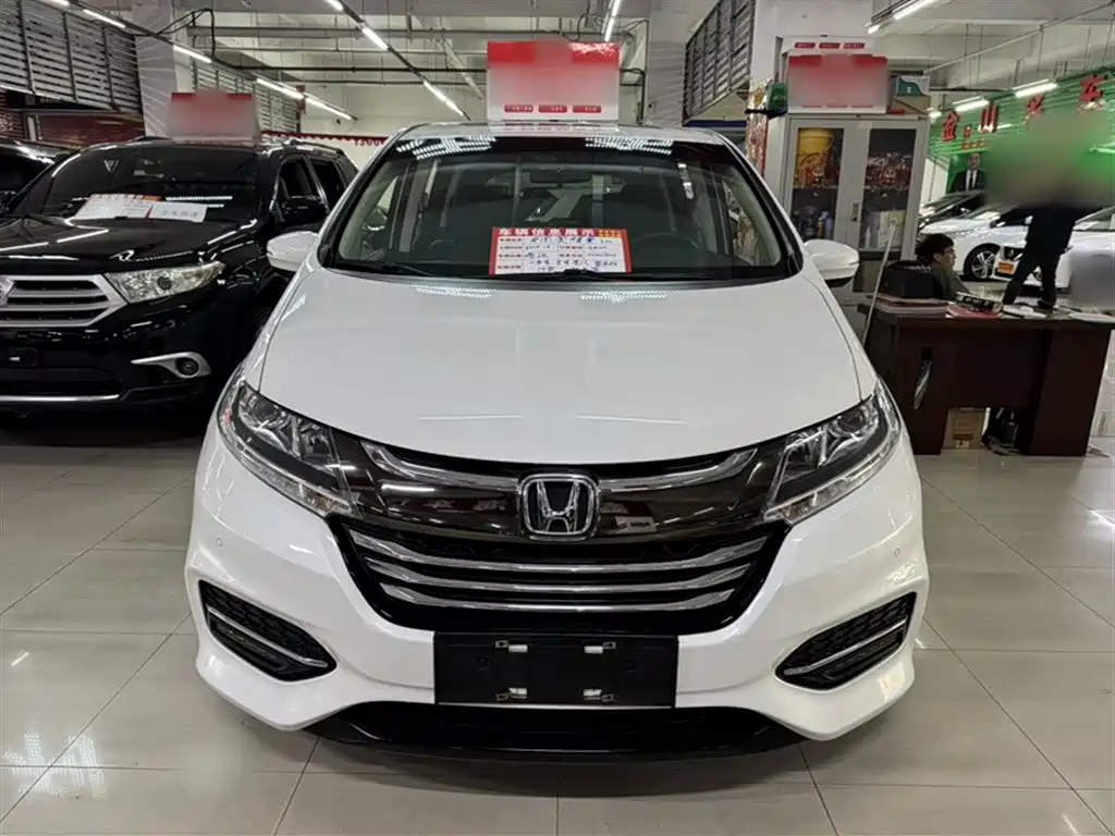 Honda Odyssey 2019 — фото 6