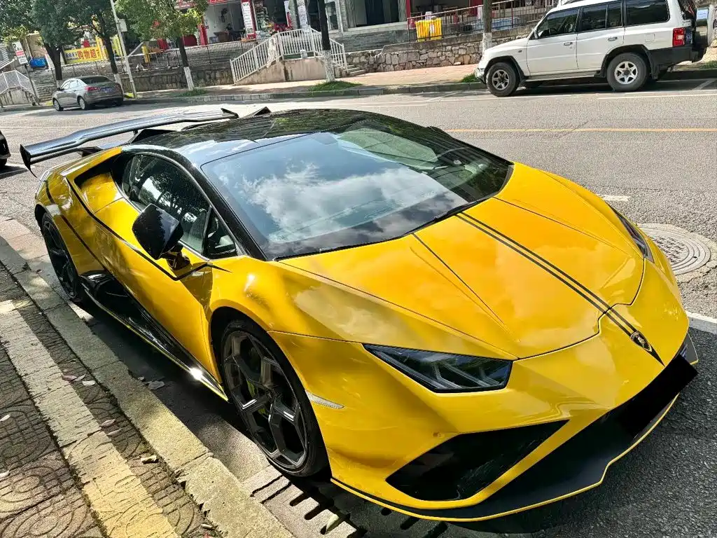 Lamborghini Huracan 2021 — фото 3