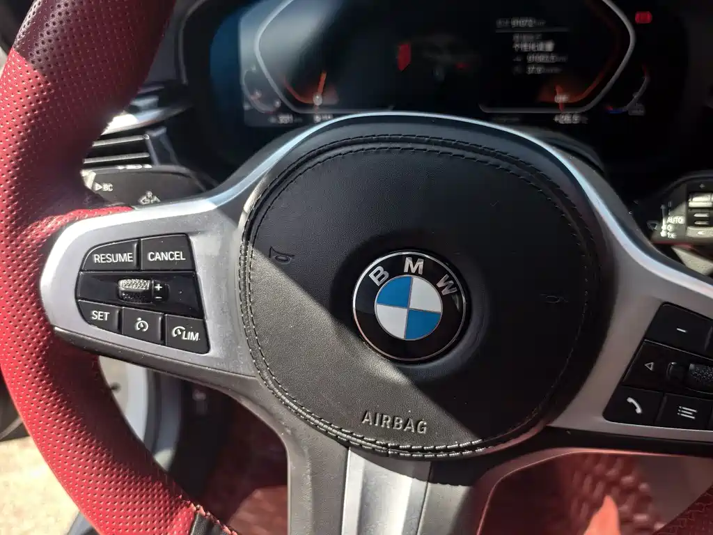 BMW 5 Series 2022 — фото 14