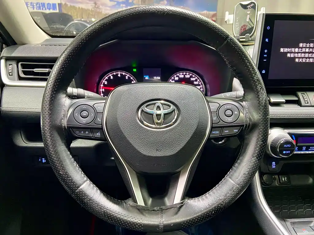 Toyota Wildlander 2021 — фото 10