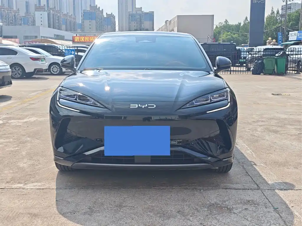 BYD Sealion 07 EV 2025 — фото 2