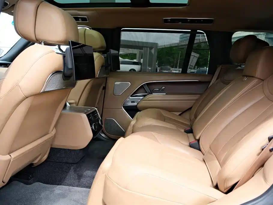 Land Rover Range Rover 2022 — фото 14