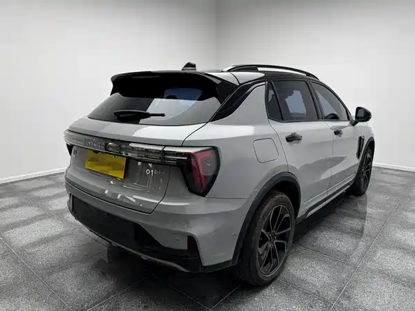 Lynk & Co 01 2023