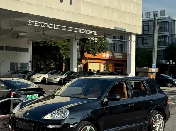 Porsche Cayenne 2008